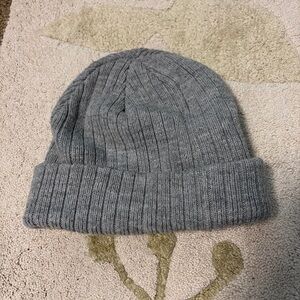 Old Navy Kids Heather Grey Ribbed Cuffed Beanie